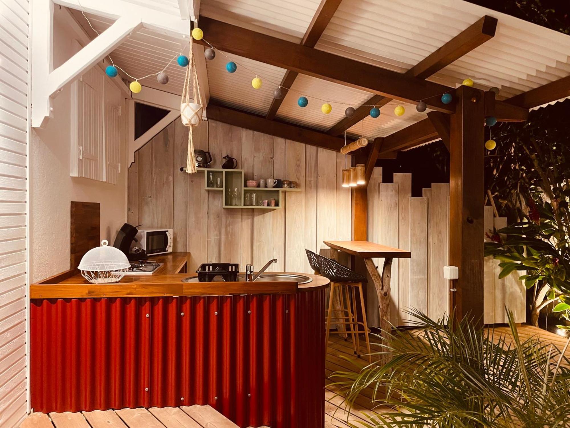 Les Coulirooms - Suite Avec Jacuzzi Et Grande Terrasse Sainte-Anne  Kültér fotó