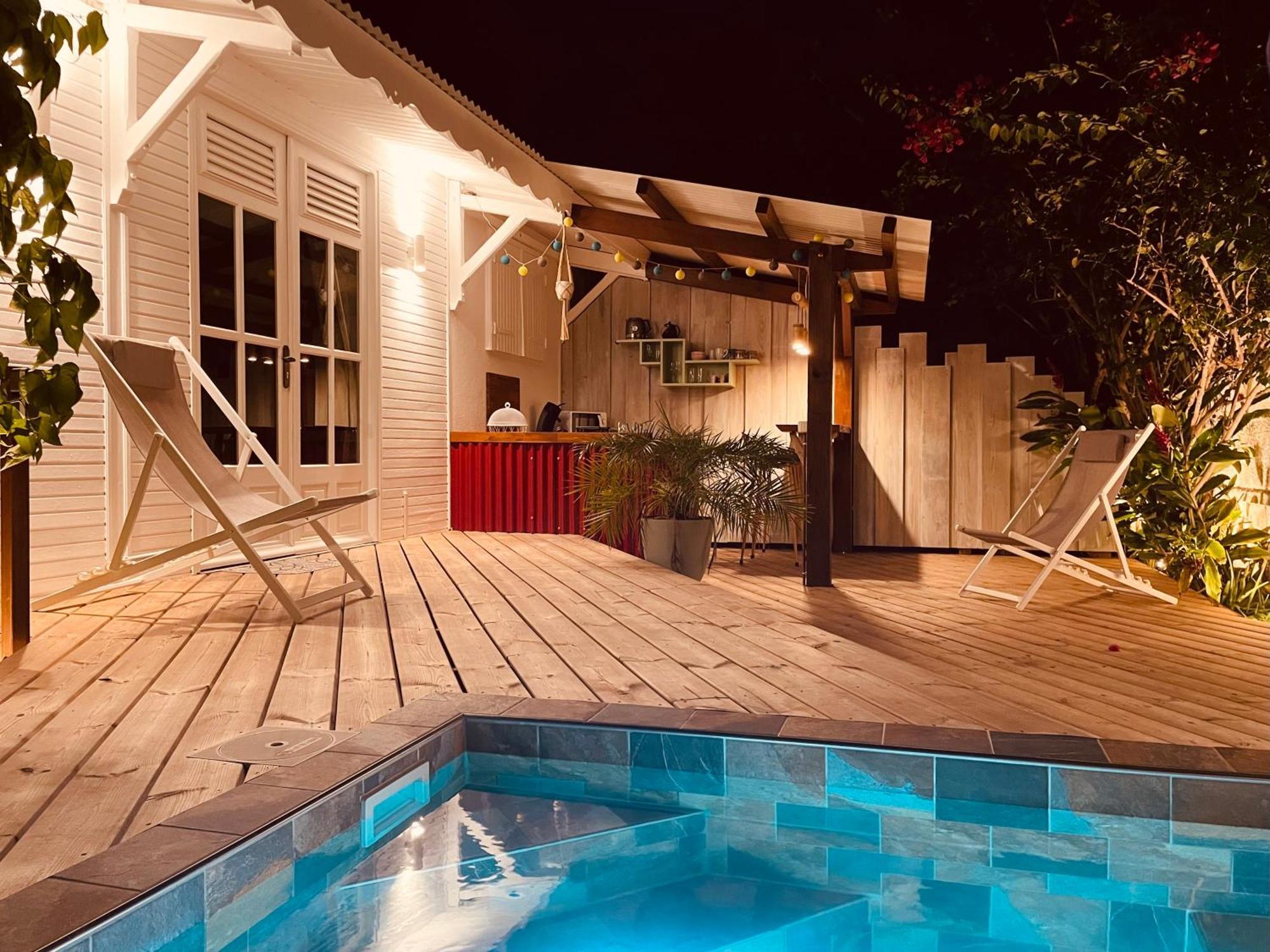 Les Coulirooms - Suite Avec Jacuzzi Et Grande Terrasse Sainte-Anne  Kültér fotó